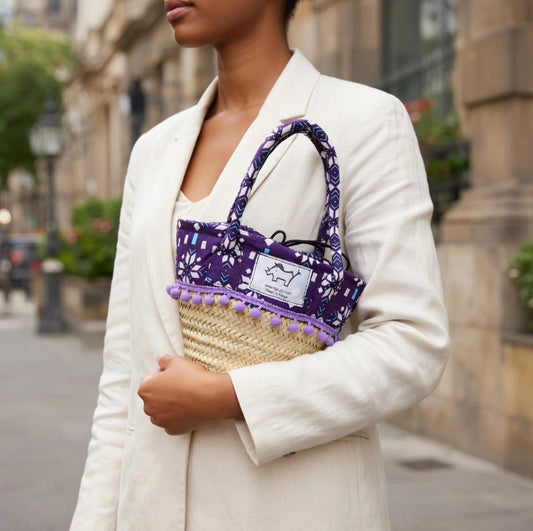 Small pompom Basket